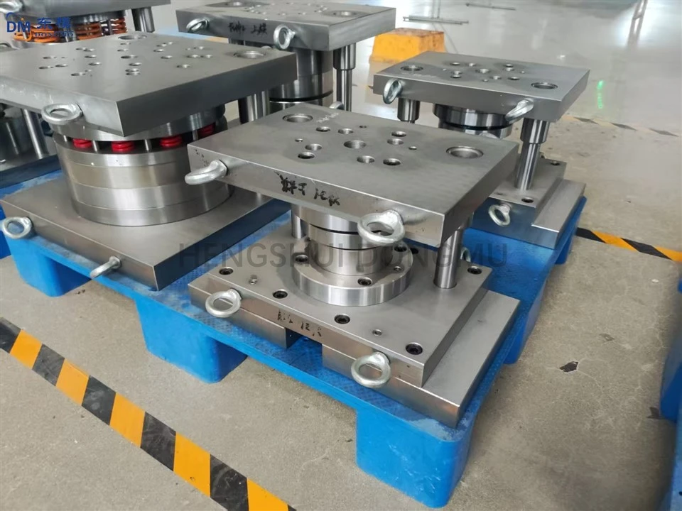 Custom Precision Automotive And Electronic Components, Aluminum Sheets, Stainless Steel Stamping Tools, And Molds